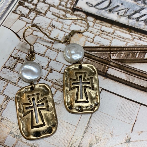 unbranded Jewelry - Simulated Pearl and Cross dangle Pierced Earrings
